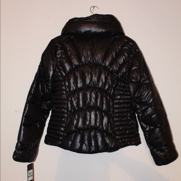 LIMITED TIME 33% OFF Womens Black Guess Puffer Coat - Picture 2 of 2
